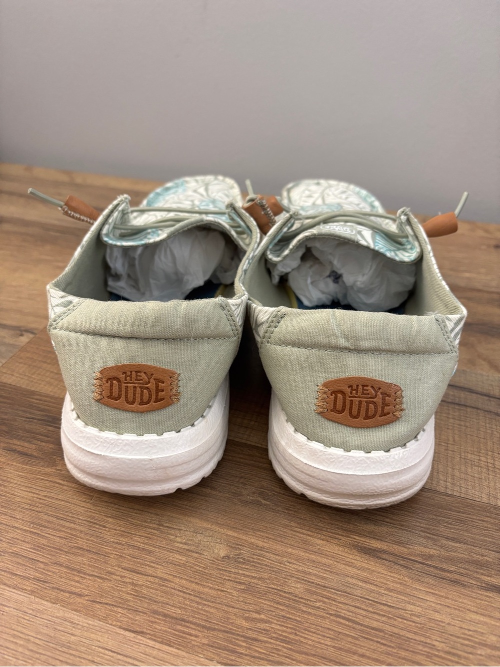 Hey Dude Wendy Tropical Loafers Slip On Comfort Shoes - Picture 7 of 10